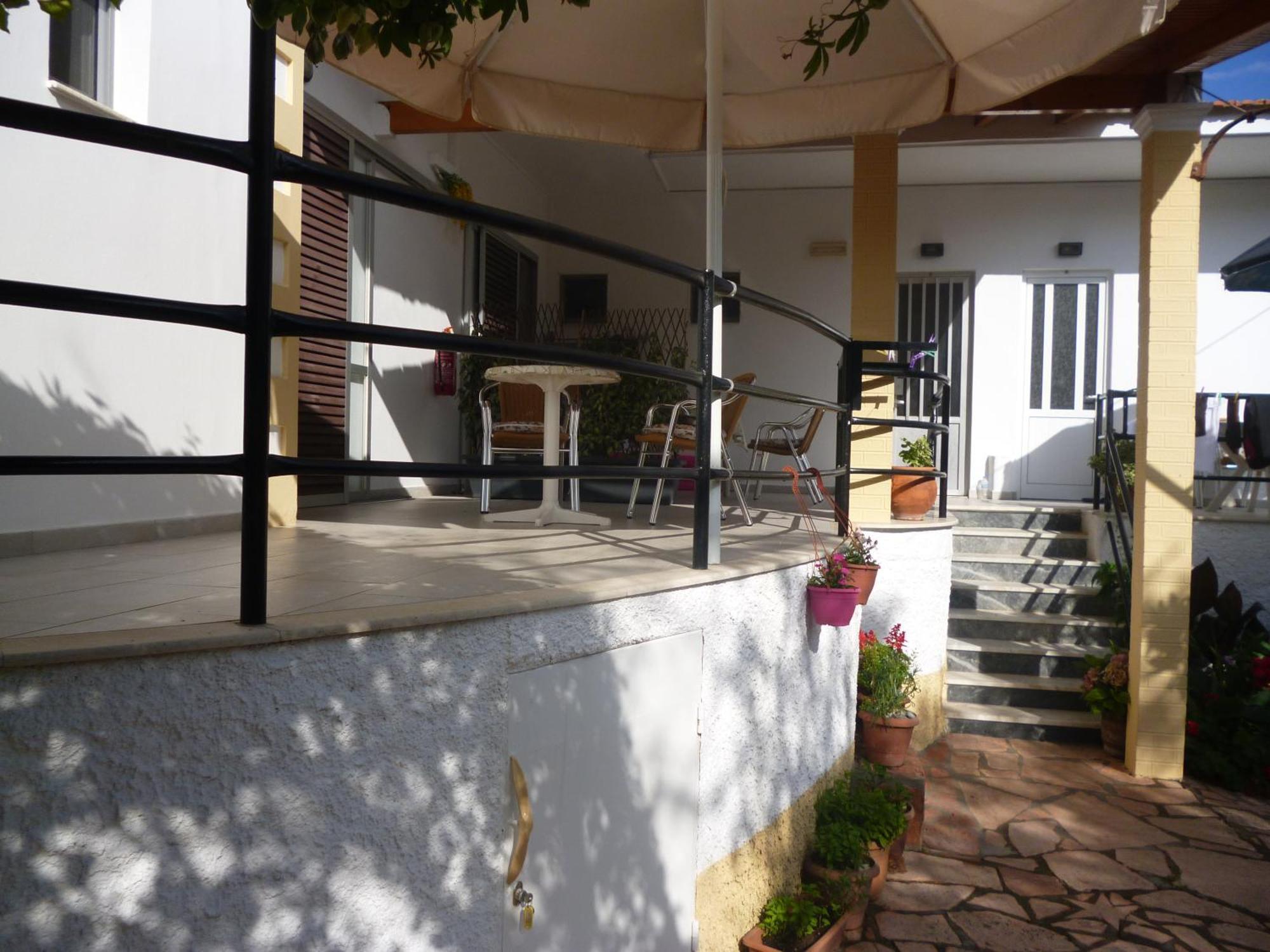 Kostas Apartments & Studios Agios Georgios Pagon Exterior photo